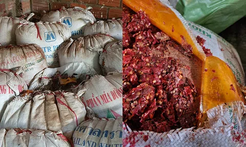 Đà Nẵng: Ngăn chặn 15 tấn tương ớt bẩn sắp tuồn ra các chợ