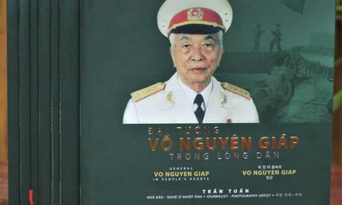 Cuốn sách 'Đại tướng Võ Nguyên Giáp trong lòng dân' vừa được xuất bản