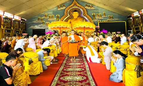 Bình Tây Food tham dự ngày hội văn hóa LOY KRATHONG tại thiền viện Phước Sơn