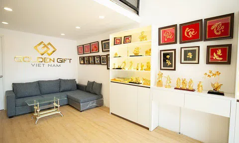 Xuất hiện Showroom Quà cao cấp mạ vàng phục vụ đại gia