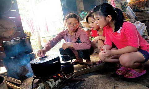 Về với mái nhà ta thương
