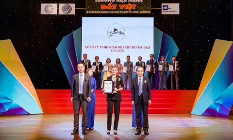 Công ty TNHH KD TM Gia Hân vinh dự nhận top 10 thương hiệu mạnh Đất Việt 2020
