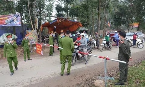 Cận cảnh bên trong "tâm dịch" tại Vĩnh Phúc, nơi có hơn 10.000 dân bị cách ly hoàn toàn