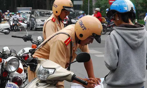 Thí điểm 5 tỉnh, thành phố có thể nộp tiền vi phạm giao thông qua mạng