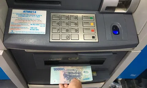 Chiếm đoạt gần 48 triệu đồng từ cây ATM ngân hàng, người phụ nữ sẽ bị xử lý ra sao?