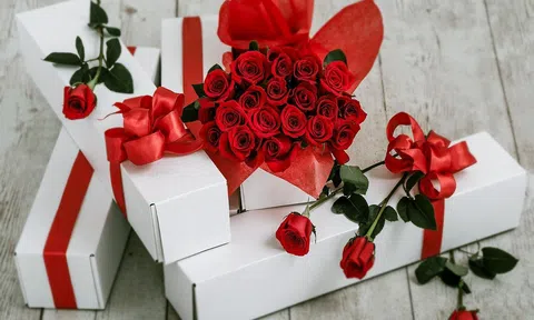 Bão 8/3 sắp đến và công cuộc "tìm quà” cho phái đẹp liệu còn nan giải ?