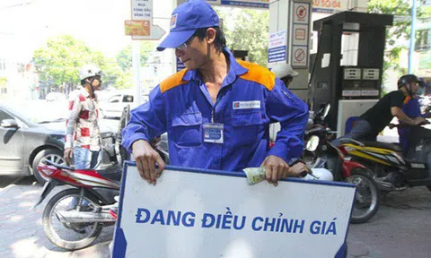 Giá xăng trong nước sắp điều chỉnh mạnh, có thể về mức 15.000 đồng/lít