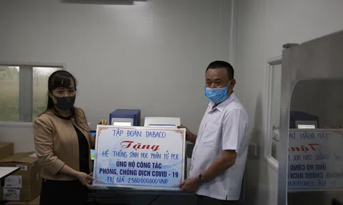 Tập đoàn Dabaco Việt Nam ủng hộ 3 tỉ 360 triệu đồng đầu tư máy xét nghiệm chuẩn đoán COVID-19 cho tỉnh Bắc Ninh