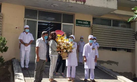 Thêm 10 bệnh nhân mắc COVID-19 khỏi bệnh, Việt Nam chữa khỏi 85 ca