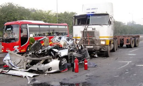 Ngày đầu nghỉ lễ: 26 vụ tai nạn giao thông khiến 26 người thương vong