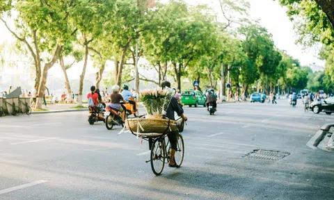 Bắc Bộ và Trung Bộ nắng nóng gay gắt, có nơi trên 40 độ C