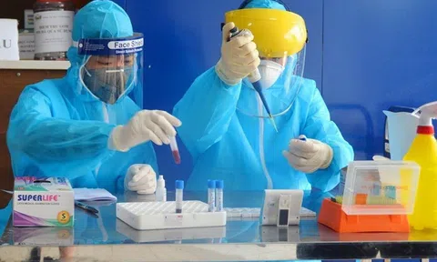 Kiểm soát chặt đường mòn, lối mở, không để nhập cảnh trái phép vào Việt Nam