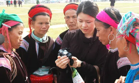 “Ký giả”… huyện lẻ