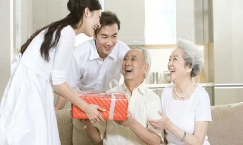 Đừng để cha mẹ mất đi mới thấm thía 10 điều này