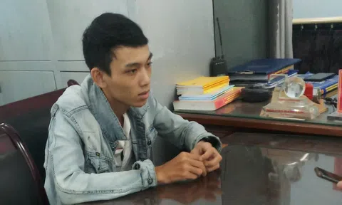 Nam thanh niên giả danh phụ nữ môi giới bán dâm lừa tình, chiếm đoạt Iphone X