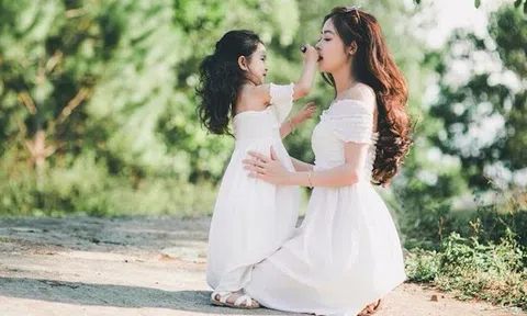 8 bài học mẹ nhất định phải dạy con gái