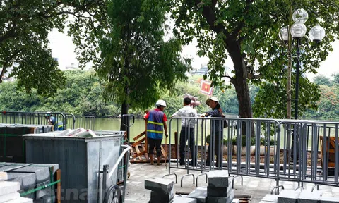 Hà Nội lát toàn bộ bờ hồ Hoàn Kiếm bằng đá vĩnh cửu