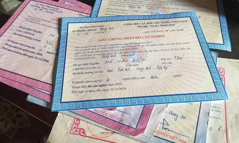 “Đi lạc” vào danh sách cận nghèo, nhiều xã cuống cuồng thu hồi tiền hỗ trợ Covid-19