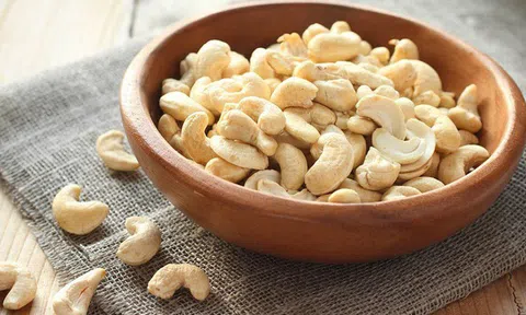 Các bà nội trợ nên cảnh giác với hạt điều siêu rẻ tràn lan trên mạng xã hội