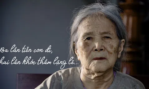 Tượng đài lòng mẹ