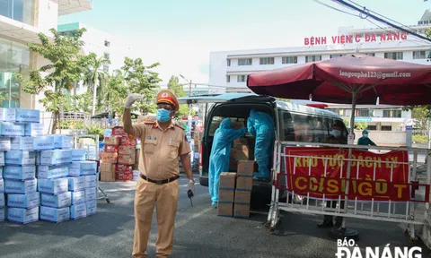 5 ngân hàng hỗ trợ Đà Nẵng 25 tỷ đồng mua sinh phẩm chẩn đoán COVID-19
