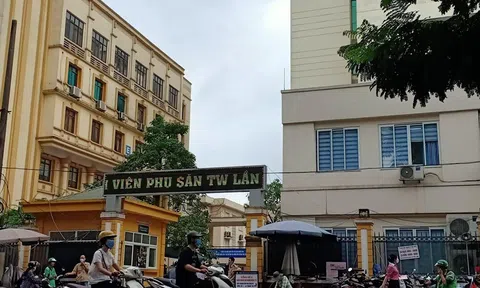 Cò mồi trước cổng BV Phụ sản Trung ương: Nghe đồn thì tưởng chuyên môn, tìm ra mới biết là chuyên “cò” đồn