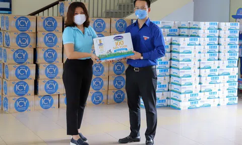 VINAMILK ỦNG HỘ GẦN 170.000 SẢN PHẨM CHO 3 ĐỊA PHƯƠNG MIỀN TRUNG ĐANG LÀ “ĐIỂM NÓNG” COVID-19