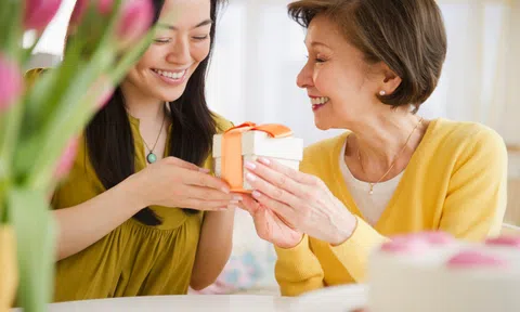 Đại gia Việt “chi bạo” mua quà tặng “khủng” trong dịp lễ Vu Lan