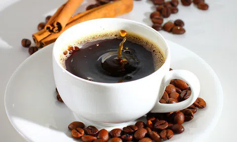 Những đồ uống chứa thành phần Caffeine không an toàn trong thai kỳ và người muốn mang thai