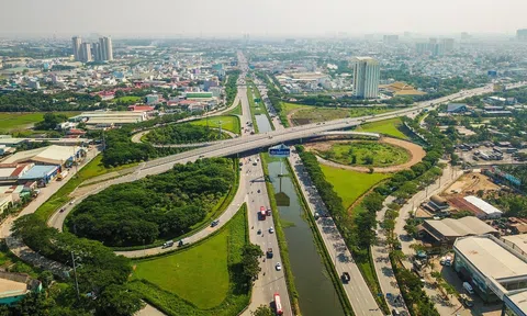 Đòn bẩy hạ tầng "làm nóng" thị trường bất động sản khu Tây Sài Gòn