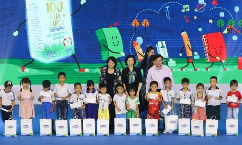 Hơn 46.300 học sinh tỉnh Vĩnh Long được thụ hưởng sữa học đường năm học 2020-2021