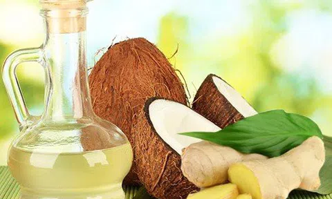 Tại sao dùng dầu gội trị gàu mà không hết gàu?