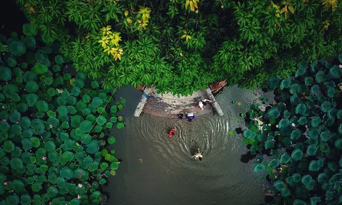 Những ao, hồ, sông ngòi độc đáo ở Hà Nội