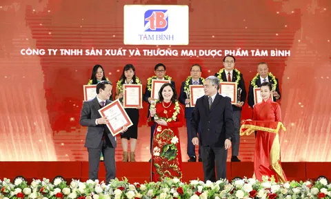 Dược Phẩm Tâm Bình nhận giải Top 5 Công ty Đông Dược uy tín 2020