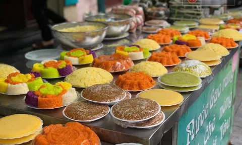 Cuối năm đi chợ Hàng Bè để cảm nhận không khí Tết đến gần