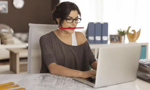 Làm việc để sống hay sống để làm việc?