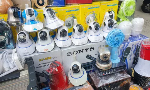 Nguy cơ tiềm ẩn từ camera kết nối internet giá rẻ bán vỉa hè, chất lượng 'bằng không'