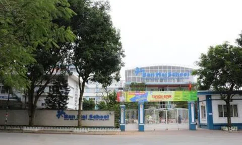 Phụ huynh nhiễm COVID-19, 2 cô giáo và 25 học sinh lớp 5 ở Hà Nội phải cách
