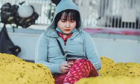Đắk Lắk: Chủ vựa hoa tết “méo mặt” vì dịch Covid-19