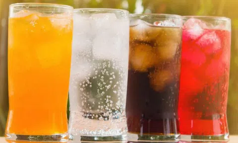 13 cách mà nước ngọt có đường gây hại cho sức khỏe của bạn