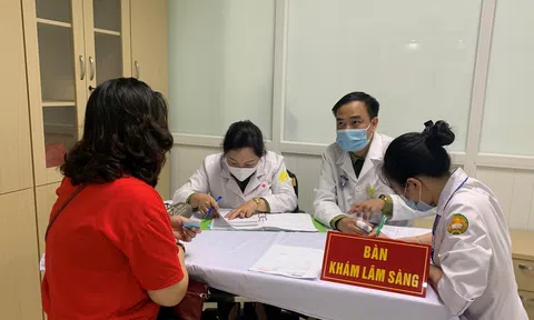 Tiến hành tiêm thử nghiệm lâm sàng giai đoạn 2 vaccine COVID-19 của Việt Nam