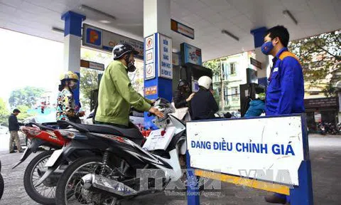 Thời gian tới, giá xăng có thể tiếp tục lập kỷ lục mới