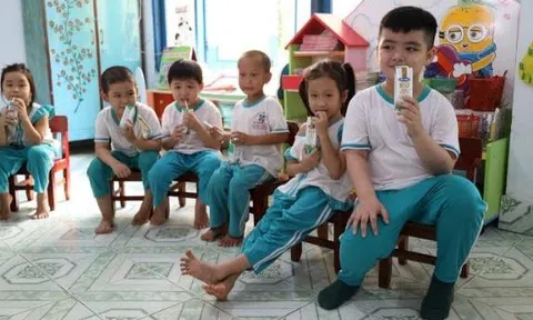 4 năm triển khai, sữa học đường tỉnh Bến Tre "được lòng" cả thầy trò, phụ huynh