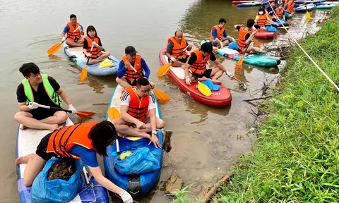 TT Huế - Tiếp tục duy trì và phát huy Phong trào Chủ nhật xanh ngày càng mở rộng hơn nữa đến cơ quan đoàn thể