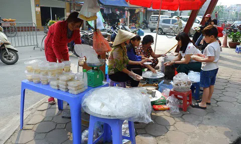 Hà Nội lại bước vào một mùa Tết Hàn thực vui như trảy hội