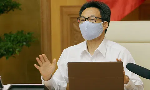 Phó Thủ tướng Vũ Đức Đam: Nguy cơ dịch bệnh rất cao ở cả bên ngoài lẫn trong nước