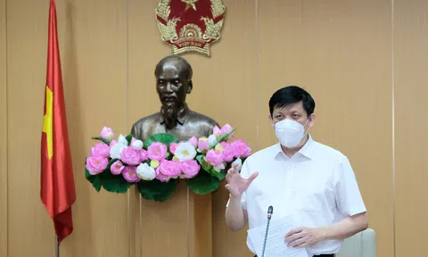 Bộ trưởng Bộ Y tế: Khoảng 70 triệu người Việt sẽ được tiêm vắc-xin phòng COVID-19
