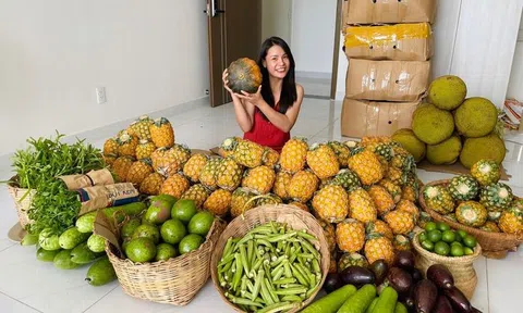 Cả xóm ở TP.HCM quen nhau nhờ san sẻ đồ ăn trong dịch