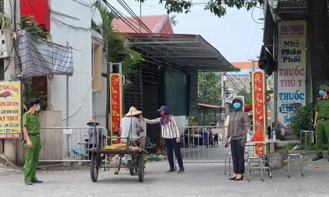 Huyện Ứng Hòa: Quyết liệt triển khai các phương án phòng dịch