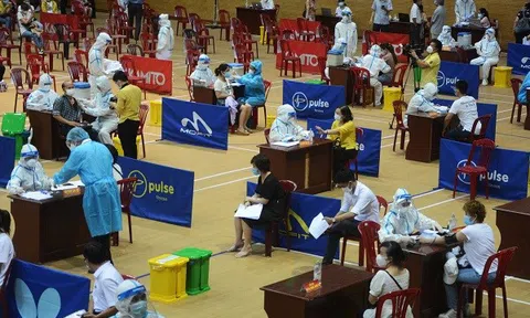 Đà Nẵng kêu gọi tình nguyện viên tham gia hỗ trợ tiêm vaccine cho dân